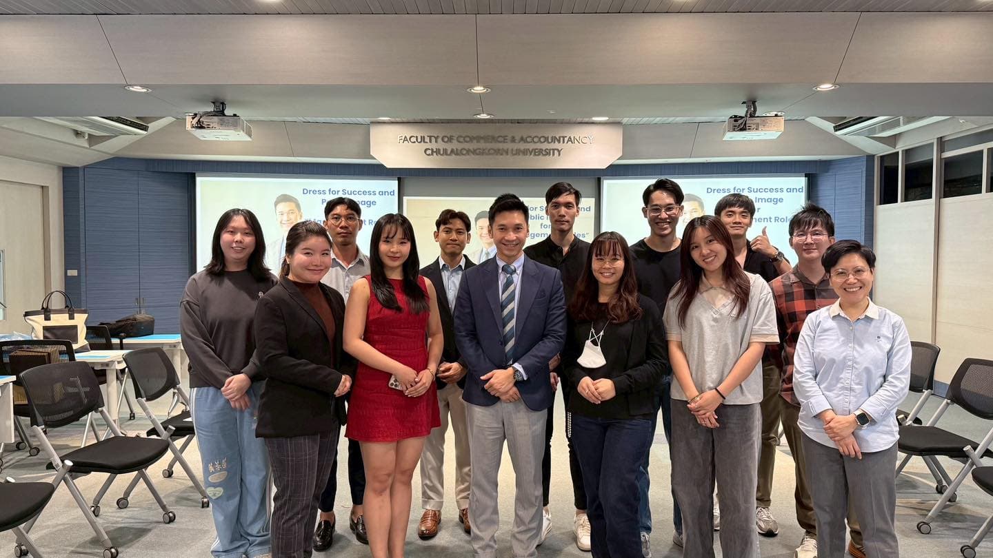 Special lecture aimed at enhancing essential skills for working in the business world.